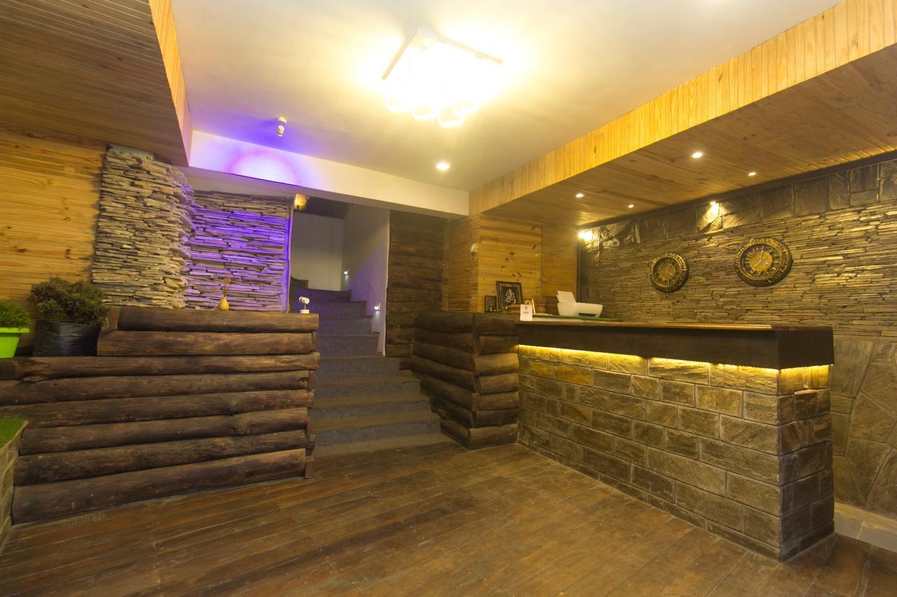 Oyo 9454 Hotel Golden Leaf 大吉岭 外观 照片